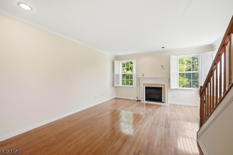 427 Hartford Drive Nutley NJ 07110