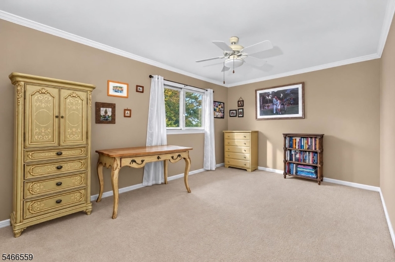 55 Chelsea Circle Raritan NJ 08822