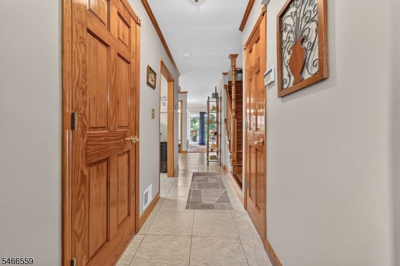 55 Chelsea Circle Raritan NJ 08822