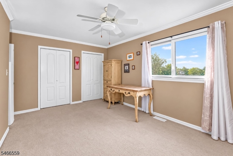 55 Chelsea Circle Raritan NJ 08822