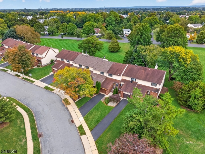 55 Chelsea Circle Raritan NJ 08822