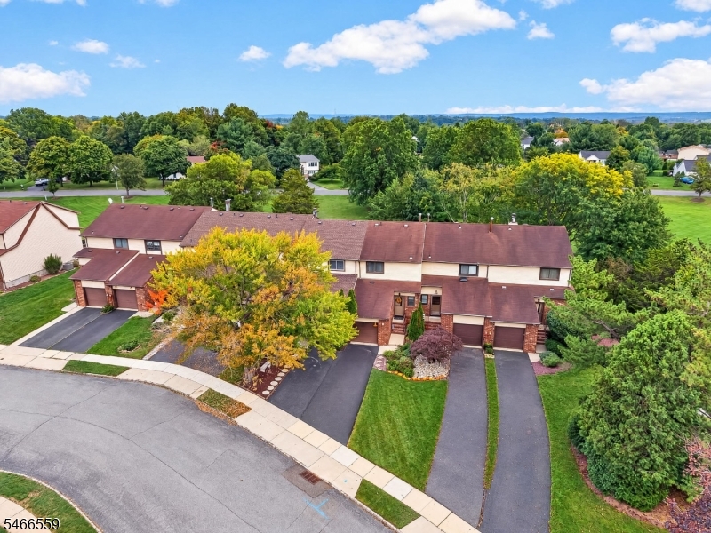 55 Chelsea Circle Raritan NJ 08822