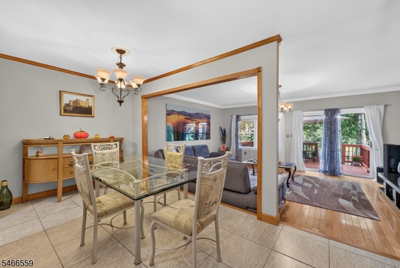 55 Chelsea Circle Raritan NJ 08822