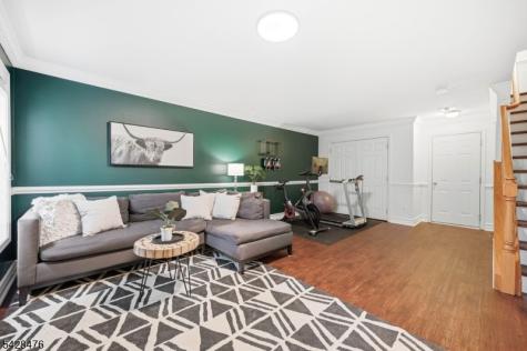 204 Swathmore Drive Nutley NJ 07110