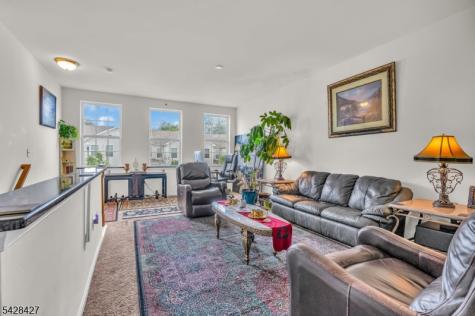 16 Paulina Place Franklin NJ 08873