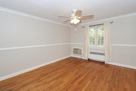 43 Parkway Village Cranford NJ 07016