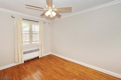 43 Parkway Village Cranford NJ 07016