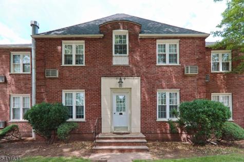 43 Parkway Village Cranford NJ 07016