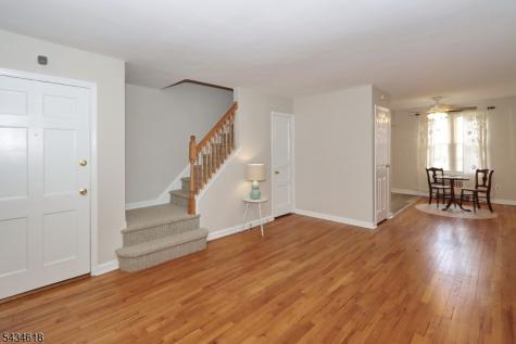 43 Parkway Village Cranford NJ 07016
