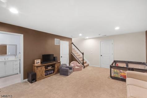 14 Blazingstar Way Allamuchy NJ 07840