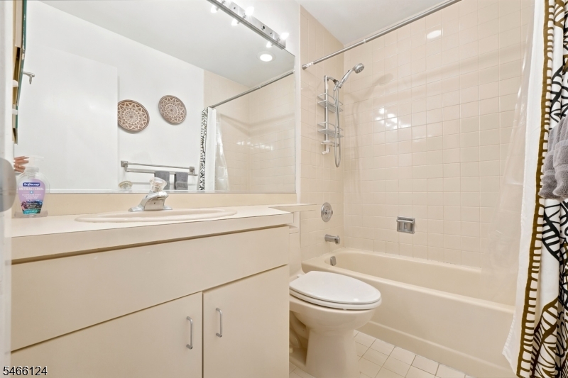 273 De Rose Court West Orange NJ 07052