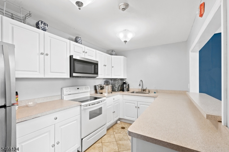 273 De Rose Court West Orange NJ 07052