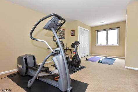 143 Fisher Road Mahwah NJ 07430