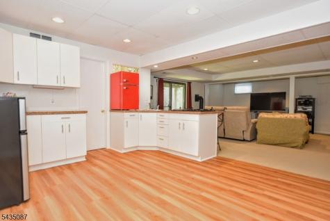 143 Fisher Road Mahwah NJ 07430