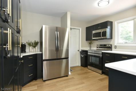 143 Fisher Road Mahwah NJ 07430