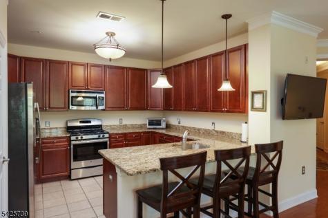 5110 Enclave Circle Franklin NJ 08873