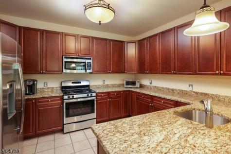 5110 Enclave Circle Franklin NJ 08873