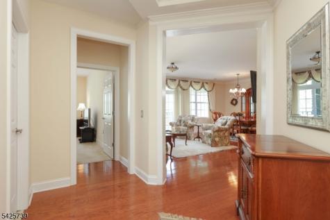 5110 Enclave Circle Franklin NJ 08873