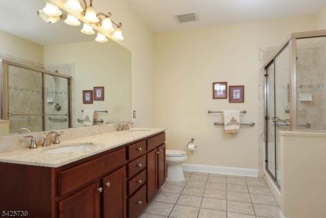5110 Enclave Circle Franklin NJ 08873