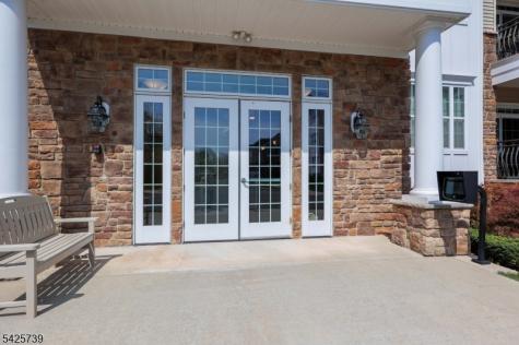 5110 Enclave Circle Franklin NJ 08873