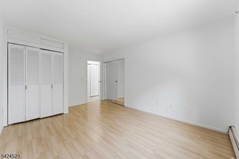 1616 74th Street North Bergen NJ 07047