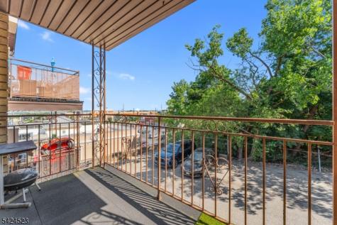 1616 74th Street North Bergen NJ 07047