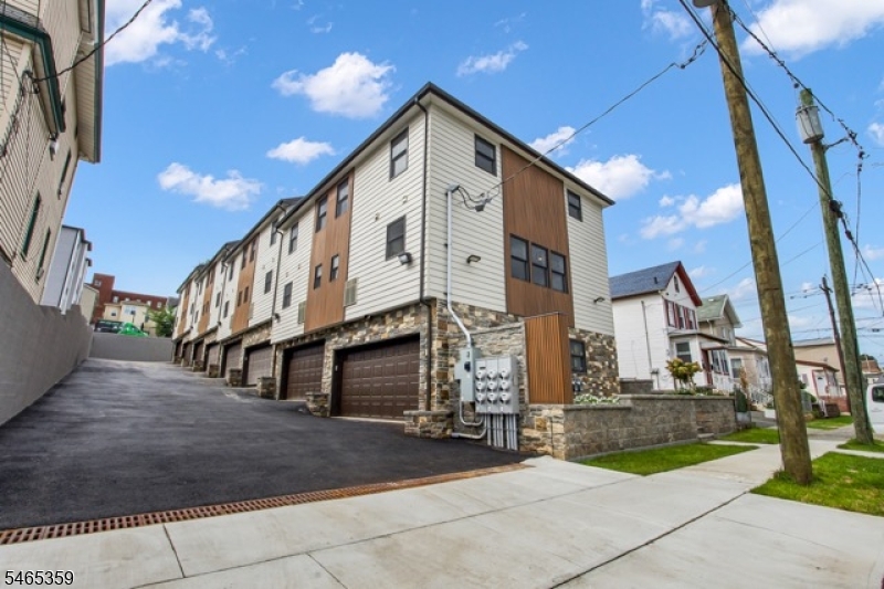 413 Paulison Avenue Passaic NJ 07055