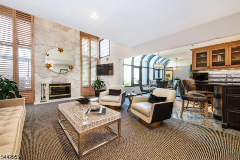 32 Robinhood Drive Mountain Lakes NJ 07046