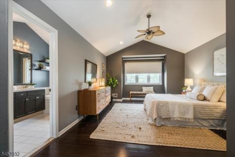 1048 Smith Manor Boulevard West Orange NJ 07052