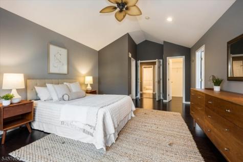 1048 Smith Manor Boulevard West Orange NJ 07052