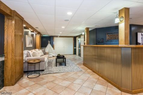 1048 Smith Manor Boulevard West Orange NJ 07052