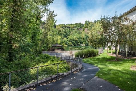 1048 Smith Manor Boulevard West Orange NJ 07052