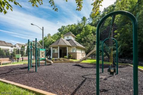 1048 Smith Manor Boulevard West Orange NJ 07052