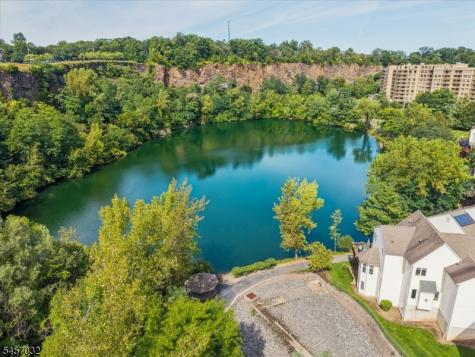 1048 Smith Manor Boulevard West Orange NJ 07052