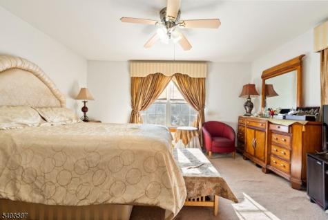 126 Amherst Street East Orange NJ 07018