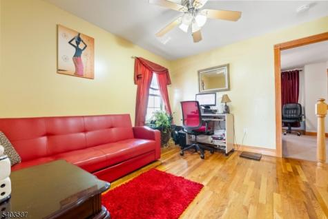 126 Amherst Street East Orange NJ 07018