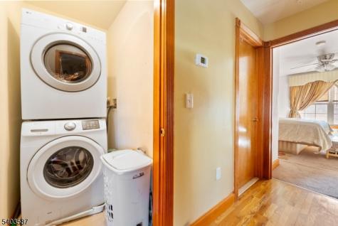 126 Amherst Street East Orange NJ 07018