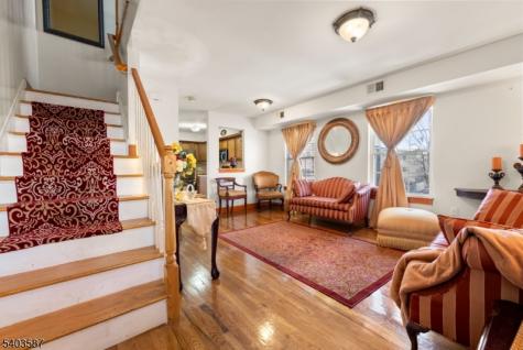 126 Amherst Street East Orange NJ 07018