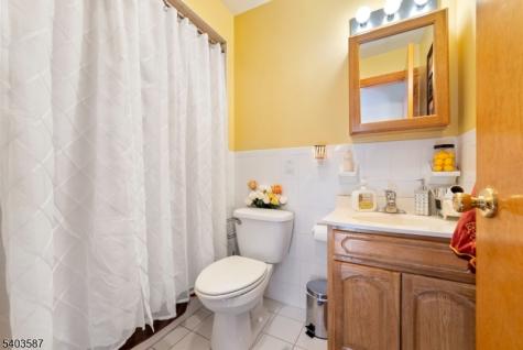 126 Amherst Street East Orange NJ 07018