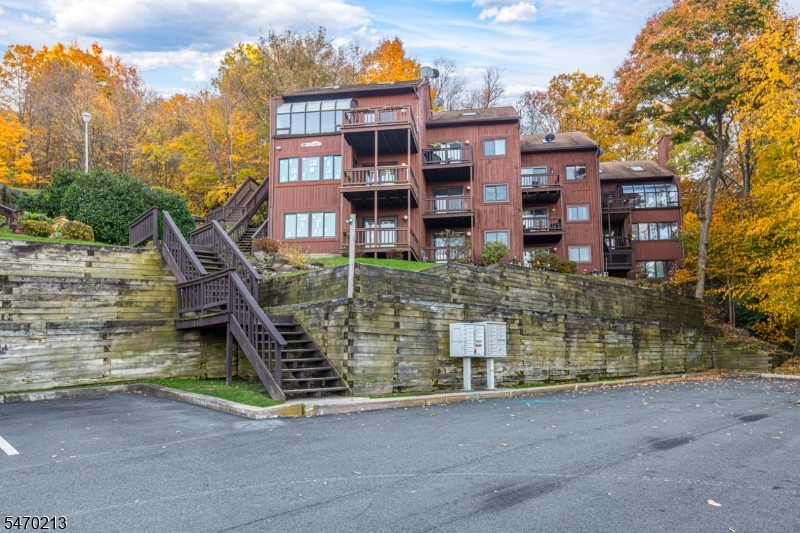 5 Eagles Nest Drive Vernon NJ 07462