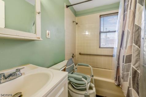 953 E Front Street Plainfield NJ 07062