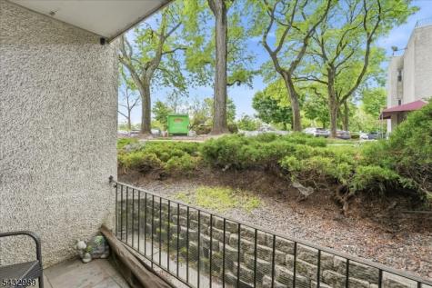 456 River Road Nutley NJ 07110