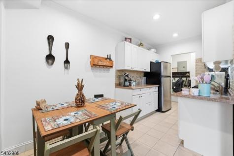 456 River Road Nutley NJ 07110