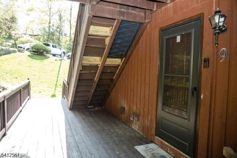 6 Baily Bunion Court Vernon NJ 07462