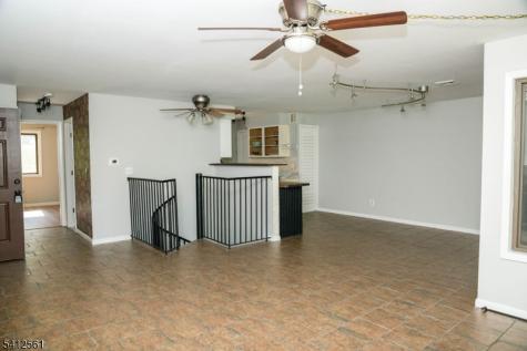 6 Baily Bunion Court Vernon NJ 07462