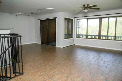 6 Baily Bunion Court Vernon NJ 07462
