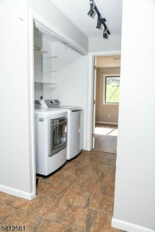 6 Baily Bunion Court Vernon NJ 07462