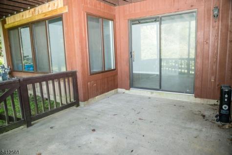 6 Baily Bunion Court Vernon NJ 07462