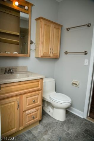 6 Baily Bunion Court Vernon NJ 07462