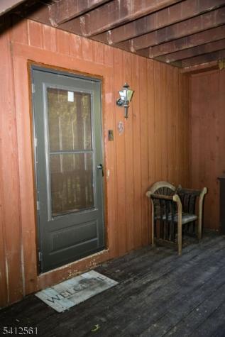 6 Baily Bunion Court Vernon NJ 07462